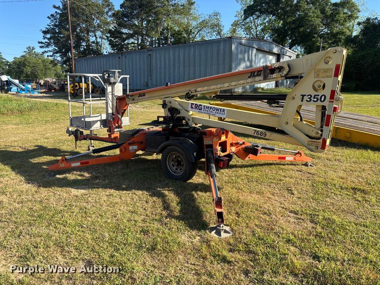 image for item DU0464 2016 JLG T350 boom lift