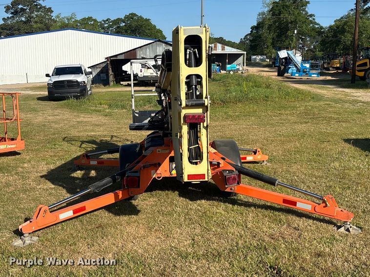image for item DU0464 2016 JLG T350 boom lift