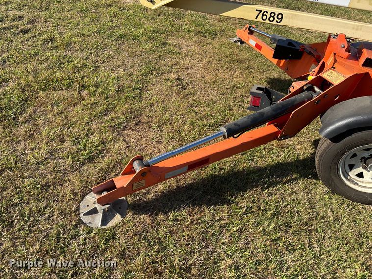 image for item DU0464 2016 JLG T350 boom lift