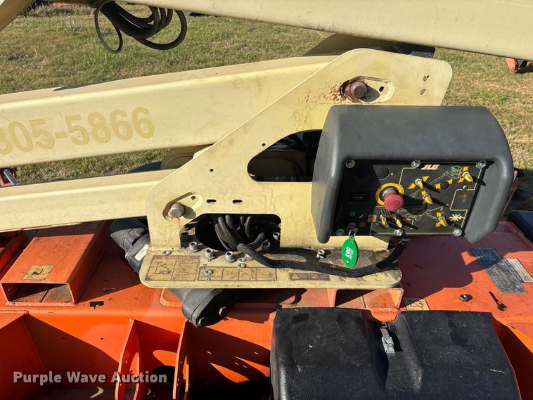 image for item DU0464 2016 JLG T350 boom lift