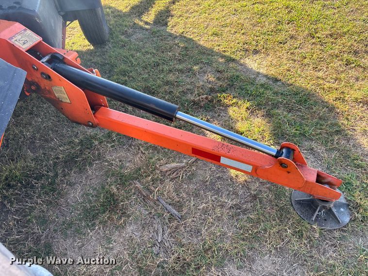 image for item DU0464 2016 JLG T350 boom lift