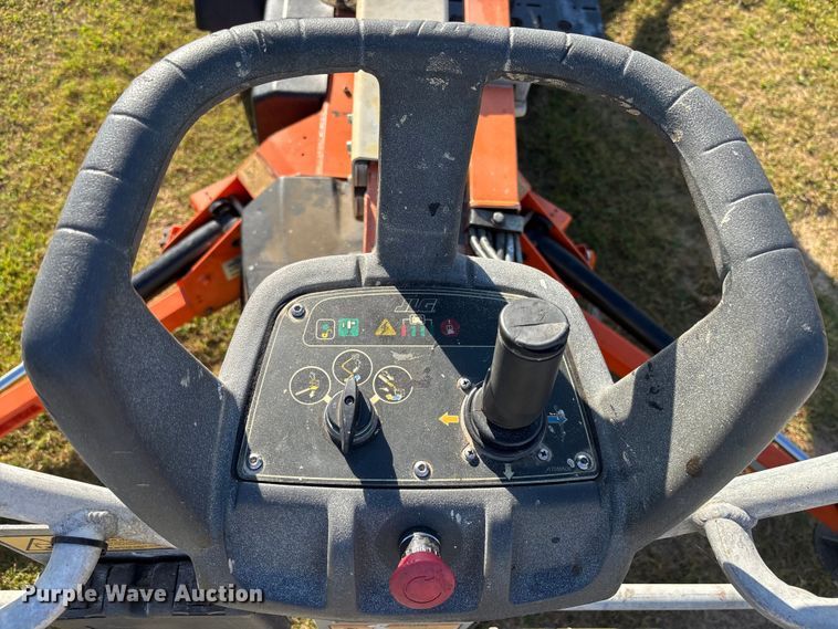 image for item DU0464 2016 JLG T350 boom lift