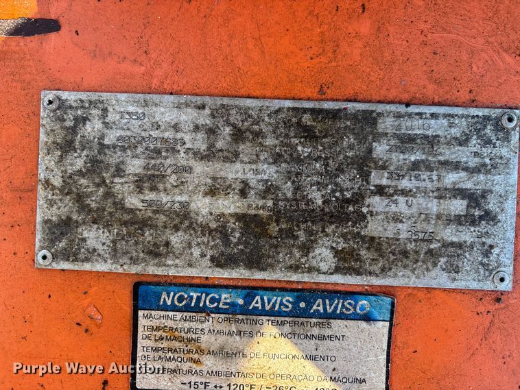 image for item DU0464 2016 JLG T350 boom lift