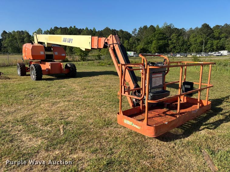 image for item DU0465 2005 JLG 860SJ boom lift