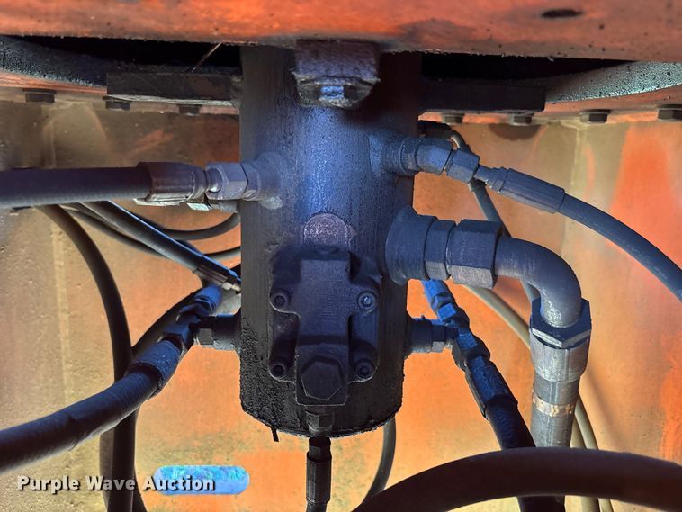 image for item DU0465 2005 JLG 860SJ boom lift