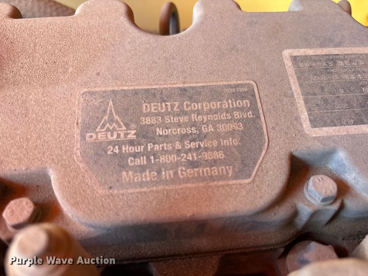 image for item DU0465 2005 JLG 860SJ boom lift