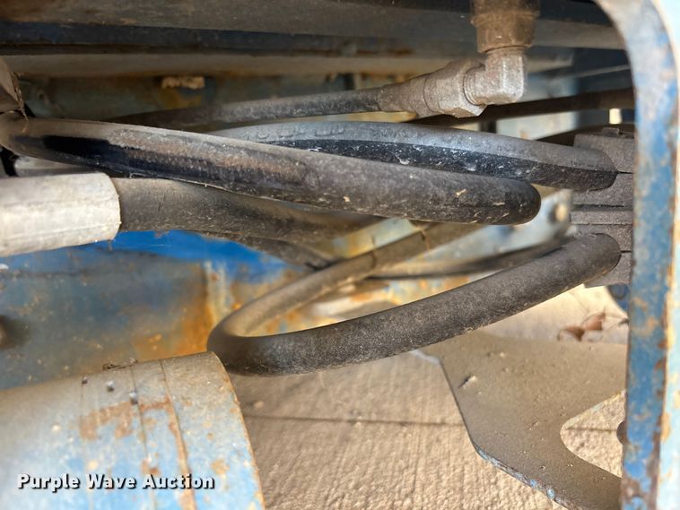 image for item DU0466 2010 Genie GR-20 vertical lift