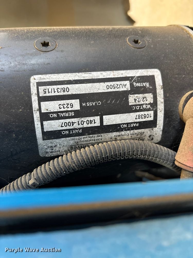 image for item DU0466 2010 Genie GR-20 vertical lift