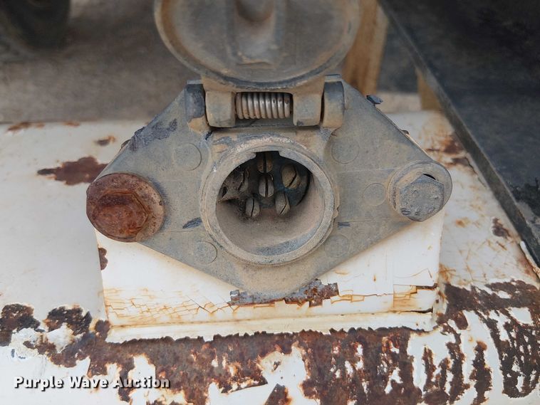 image for item DU3114 2007 International 7300 bucket truck