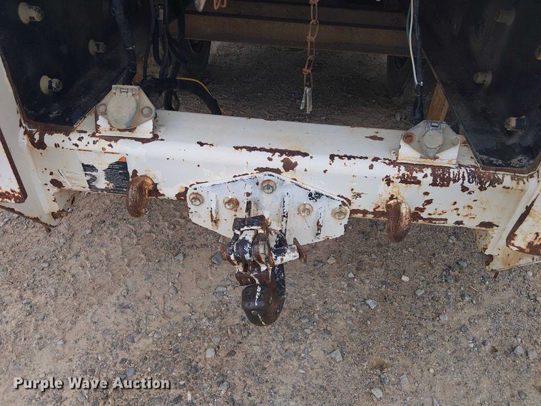 image for item DU3114 2007 International 7300 bucket truck