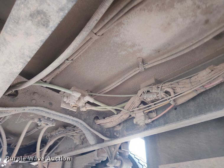 image for item DU3114 2007 International 7300 bucket truck