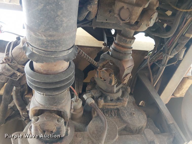 image for item DU3114 2007 International 7300 bucket truck