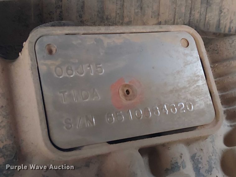 image for item DU3114 2007 International 7300 bucket truck