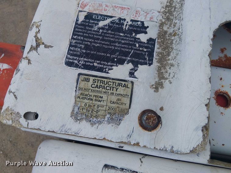 image for item DU3114 2007 International 7300 bucket truck