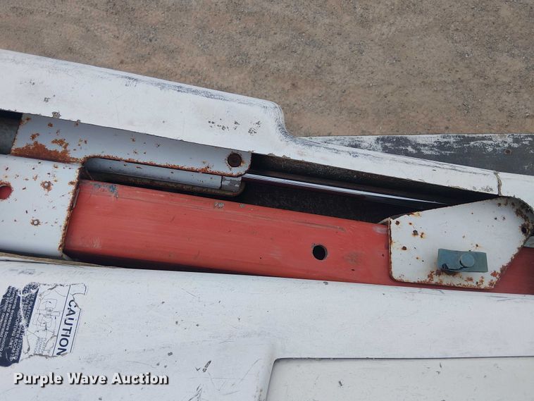 image for item DU3114 2007 International 7300 bucket truck