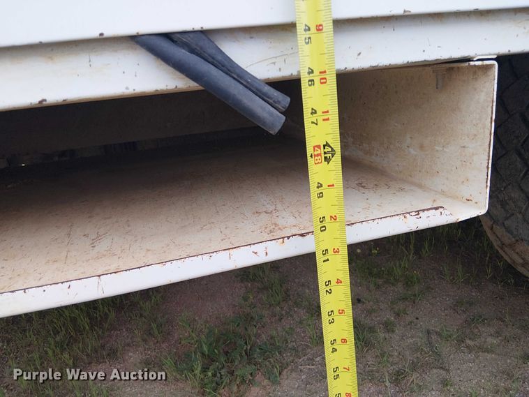 image for item DU3114 2007 International 7300 bucket truck