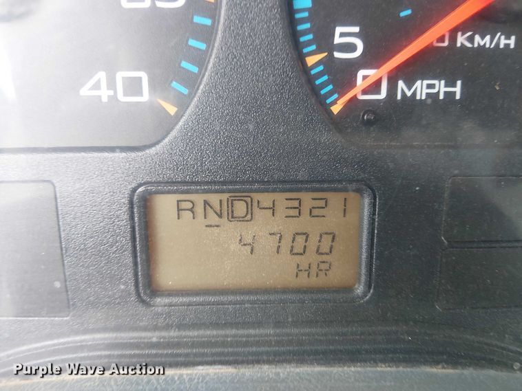 image for item DU3114 2007 International 7300 bucket truck