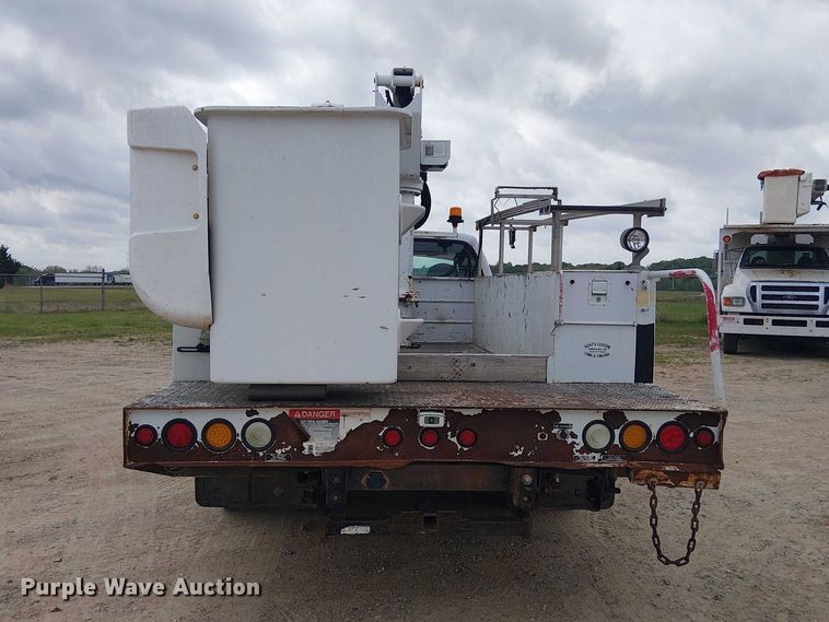 image for item DU3115 2005 Ford F550 