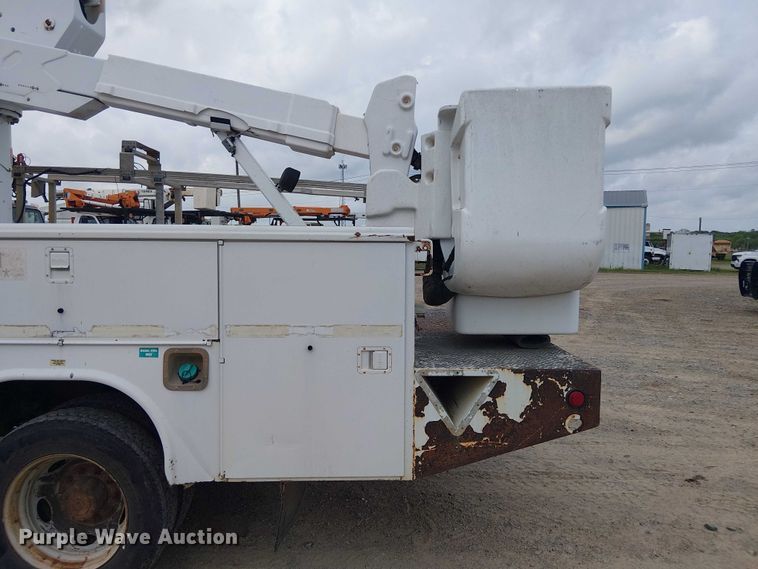 image for item DU3115 2005 Ford F550 