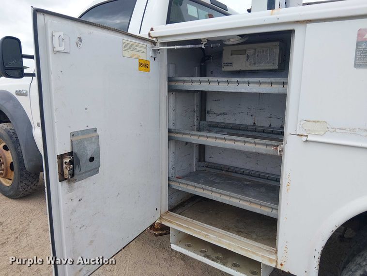 image for item DU3115 2005 Ford F550 