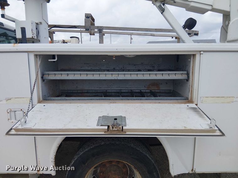 image for item DU3115 2005 Ford F550 