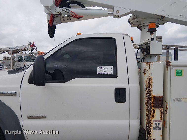 image for item DU3115 2005 Ford F550 