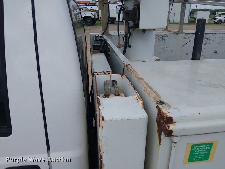 image for item DU3115 2005 Ford F550 