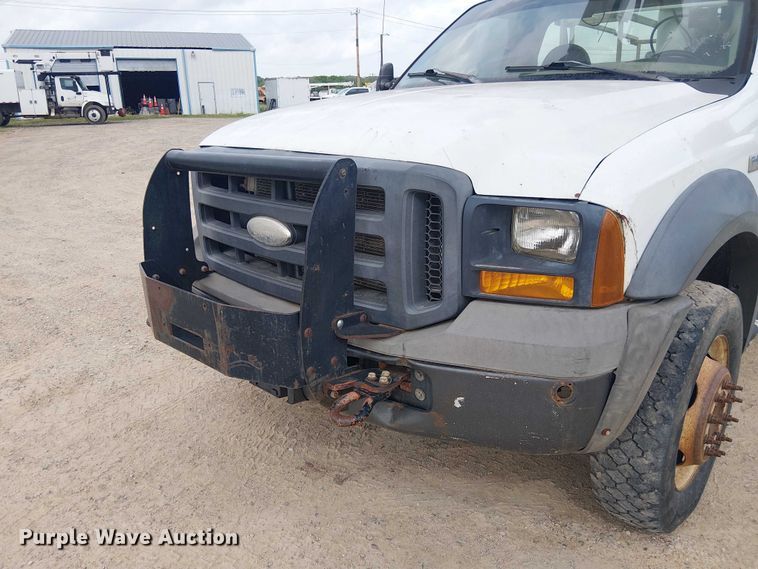image for item DU3115 2005 Ford F550 