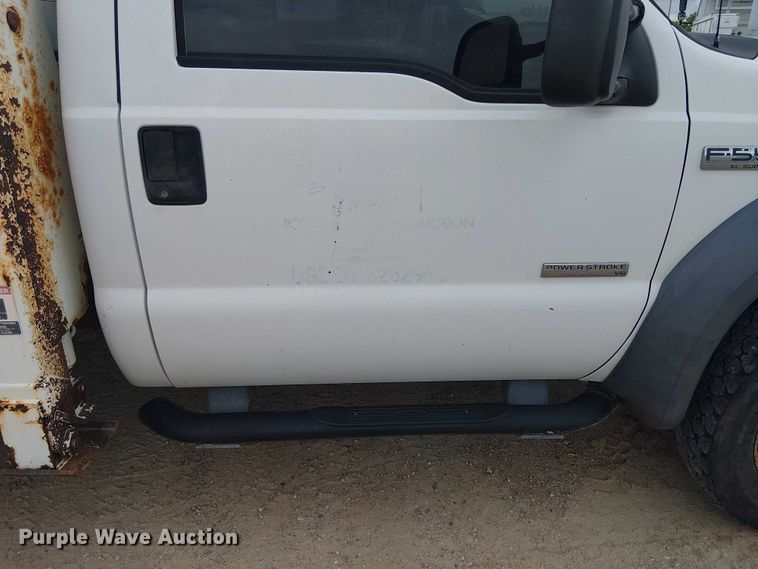 image for item DU3115 2005 Ford F550 