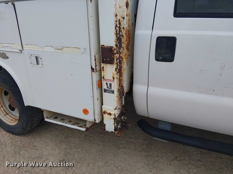 image for item DU3115 2005 Ford F550 