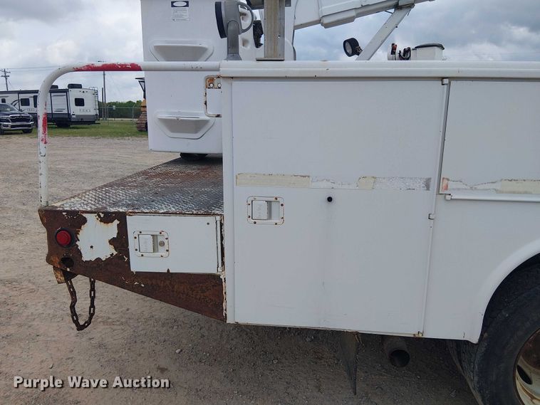 image for item DU3115 2005 Ford F550 