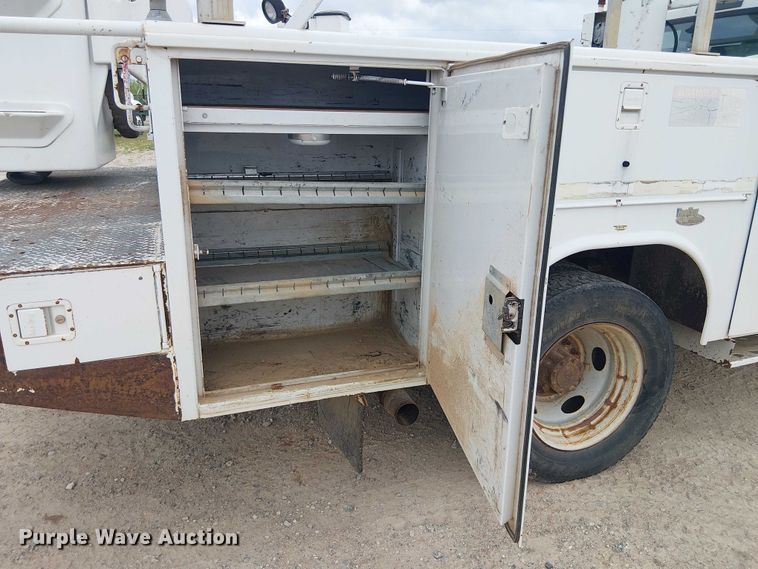 image for item DU3115 2005 Ford F550 