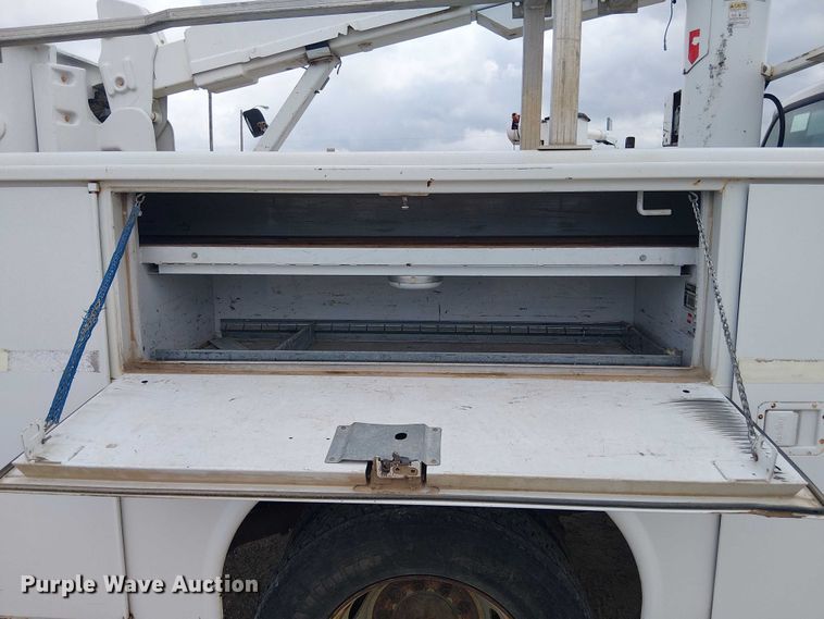 image for item DU3115 2005 Ford F550 