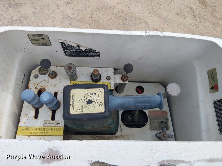 image for item DU3115 2005 Ford F550 