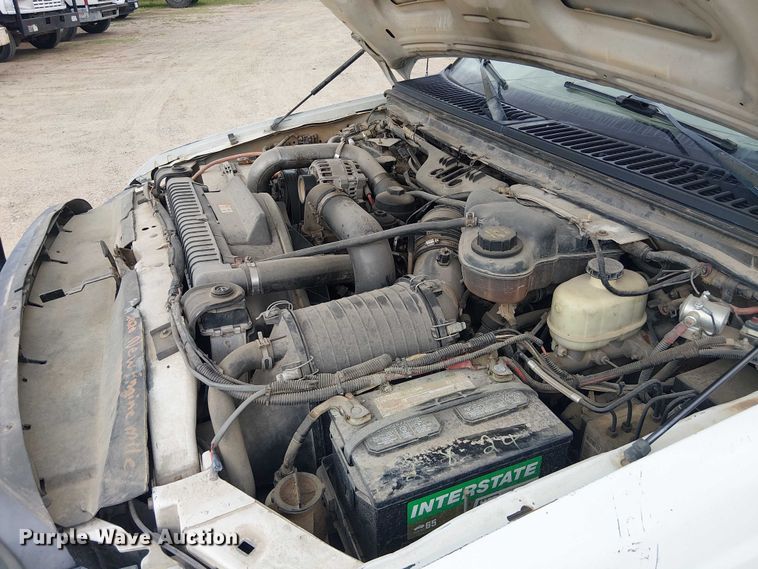 image for item DU3115 2005 Ford F550 