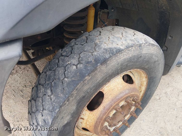 image for item DU3115 2005 Ford F550 
