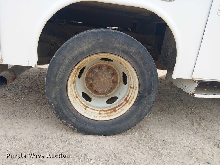 image for item DU3115 2005 Ford F550 