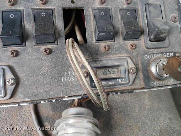 image for item DU3115 2005 Ford F550 