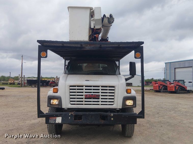 image for item DU3116 2005 GMC C7500 forestry bucket truck