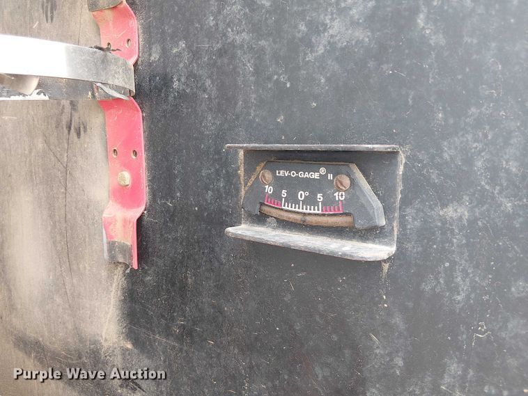 image for item DU3116 2005 GMC C7500 forestry bucket truck