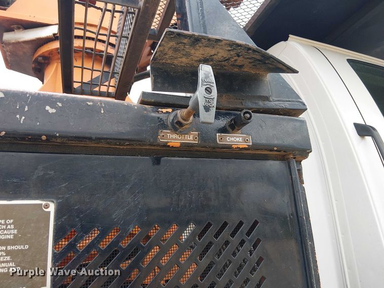 image for item DU3116 2005 GMC C7500 forestry bucket truck