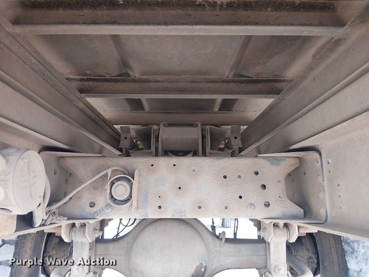 image for item DU3116 2005 GMC C7500 forestry bucket truck