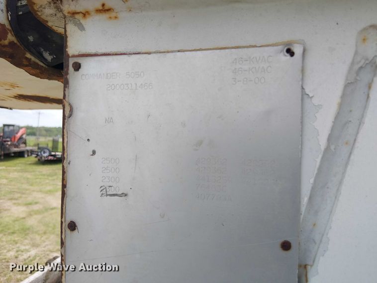 image for item DU3118 2000 Ford F750 digger derrick truck