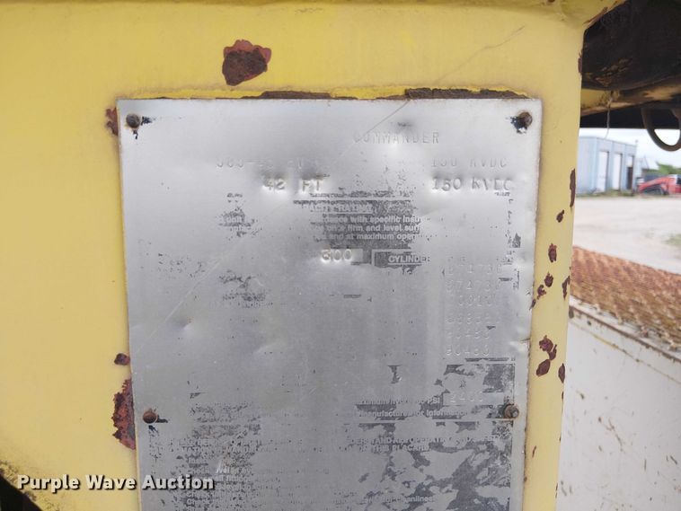 image for item DU3119 1988 Ford F800 digger derrick truck