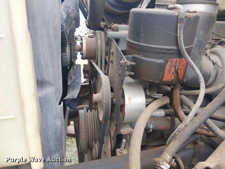 image for item DU3119 1988 Ford F800 digger derrick truck