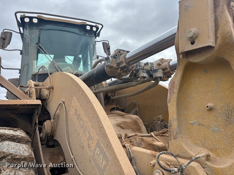 image for item DW1282 2020 Caterpillar 982M wheel loader