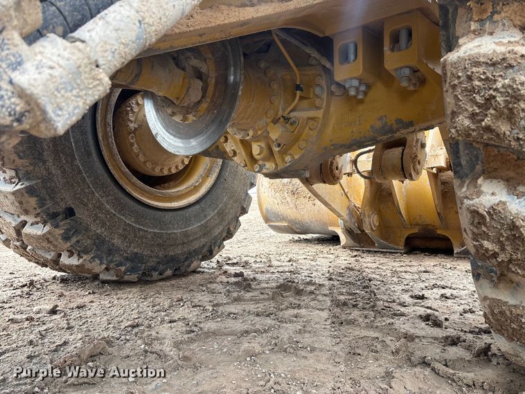 image for item DW1282 2020 Caterpillar 982M wheel loader