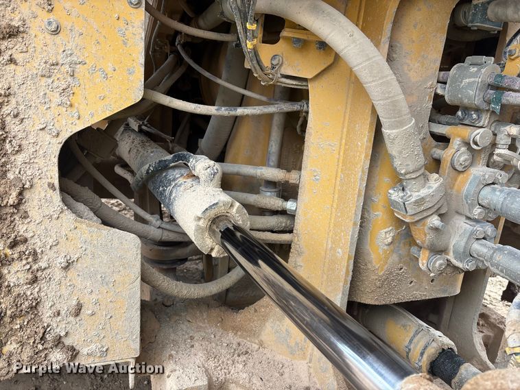 image for item DW1282 2020 Caterpillar 982M wheel loader