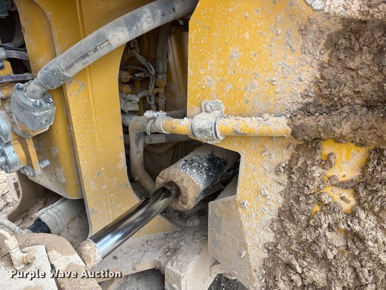 image for item DW1282 2020 Caterpillar 982M wheel loader