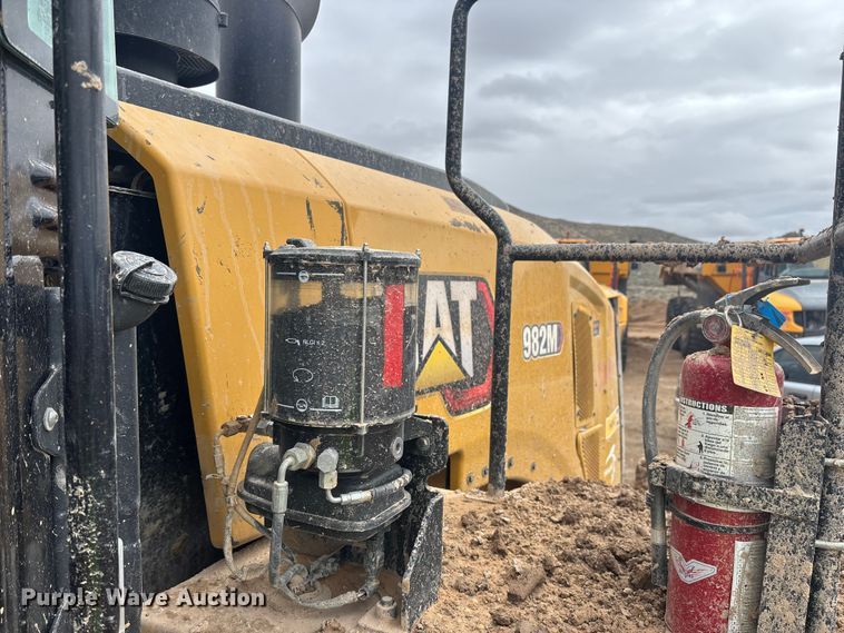 image for item DW1282 2020 Caterpillar 982M wheel loader